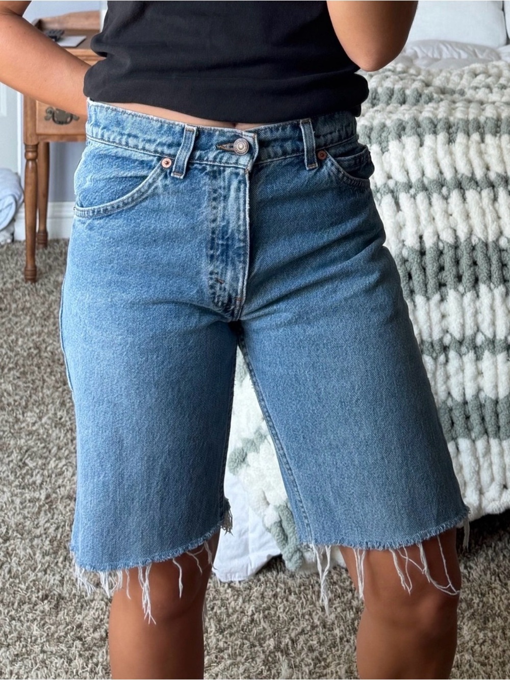Vintage Levi’s Women's Black Denim Bermuda Shorts
